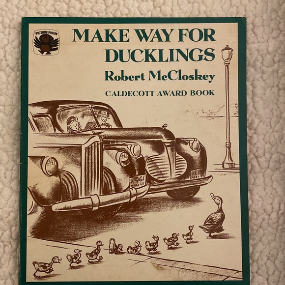 Make Way for Ducklings & One Morning in Maine - Robert McCloskey - Picture 2 of 9